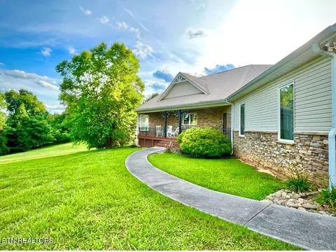 905 Hopper Ln, Knoxville, TN 37932