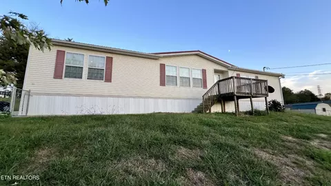 204 Hulse Rd, Jonesborough, TN 37659