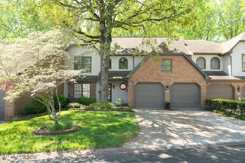 939 Ethans Glen Dr, Knoxville, TN 37923