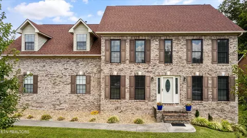 7308 Castlegate Blvd, Knoxville, TN 37918