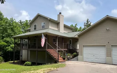 3606 Fox Ridge Rd, Louisville, TN 37777