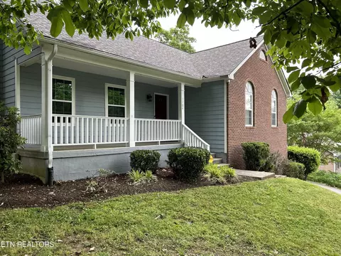 1704 Capitol Blvd, Knoxville, TN 37931