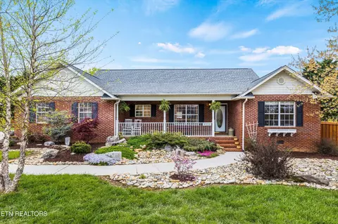 1136 Arthur Dr, Jefferson City, TN 37760