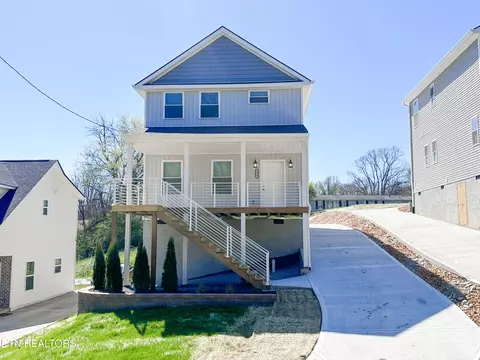3413 Gap Rd, Knoxville, TN 37921