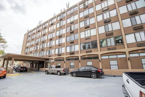 1700 Clinch Ave #521, Knoxville, TN 37916