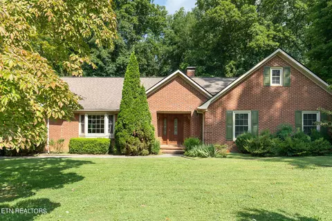 5848 Larch Cir, Morristown, TN 37814