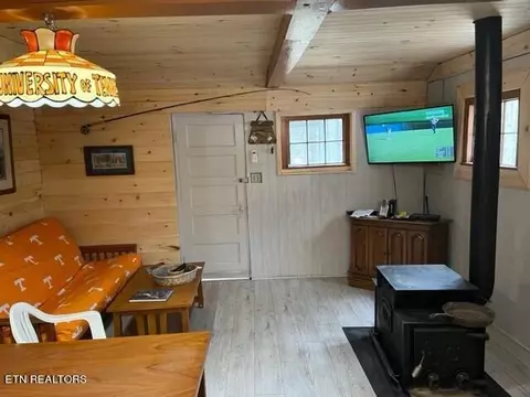 2823 River Road Rd, Tellico Plains, TN 37385