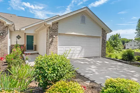 310 Dilegwa Way, Loudon, TN 37774