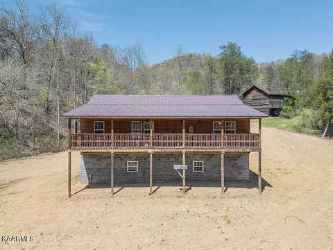 6656 Caney Valley Rd, Tazewell, TN 37879