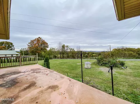 153 E Smithdale Blvd, Limestone, TN 37681 photo 7