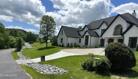 4515 Deer Grove Way, Powell, TN 37849