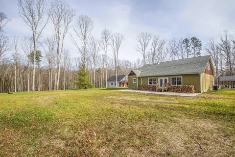 703 Rob Watson Rd, Oneida, TN 37841 photo 2