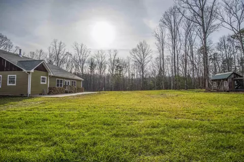 703 Rob Watson Rd, Oneida, TN 37841 photo 4