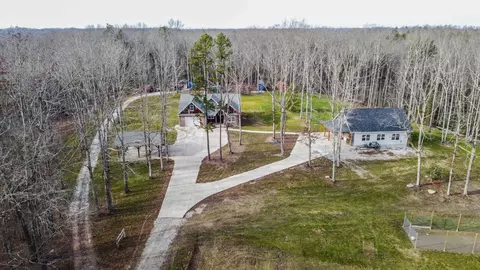 703 Rob Watson Rd, Oneida, TN 37841 photo 1