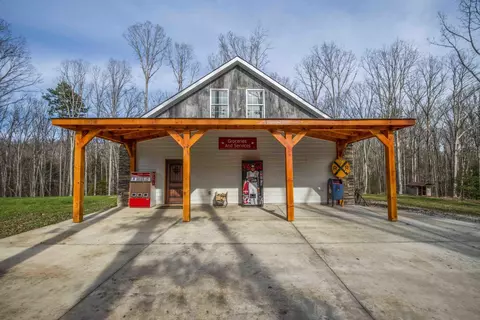703 Rob Watson Rd, Oneida, TN 37841 photo 32