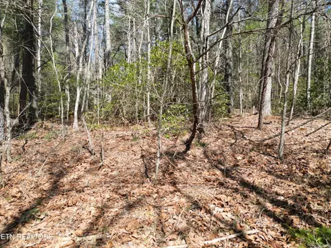 158 Stratford Dr, Crossville, TN 38558