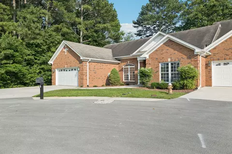 204 Magnolia Glen Ct, Manchester, TN 37355