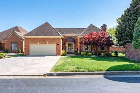 100 Carriage Way, Hendersonville, TN 37075