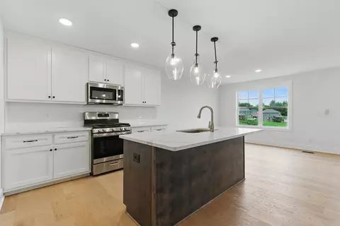 1565 Collins View Way, Clarksville, TN 37043