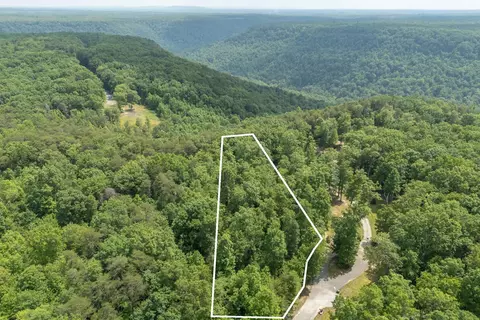 146 Falls Ln # A, Spencer, TN 38585
