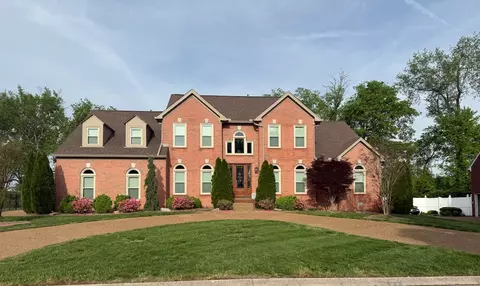 2005 Dunedin Cv, Old Hickory, TN 37138