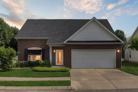 104 Coldwater Dr, Hendersonville, TN 37075