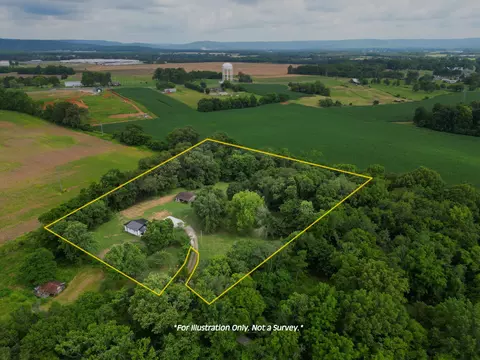 325 Francis Rd, Decherd, TN 37324 photo 2