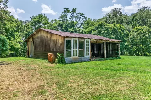 325 Francis Rd, Decherd, TN 37324 photo 23