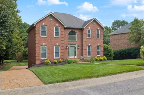 2709 N Highlands Dr, Nashville, TN 37221