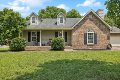 2118 Winthorne Ln, Murfreesboro, TN 37129