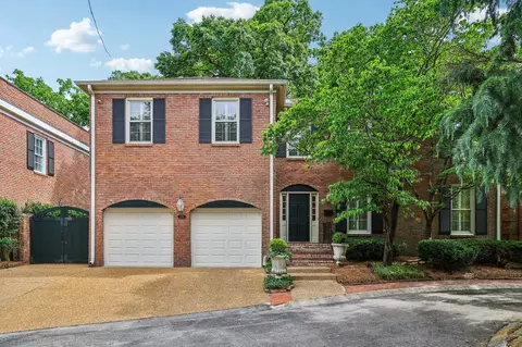 2170 Golf Club Ln, Nashville, TN 37215