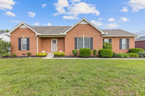504 Tims Way Dr, Lebanon, TN 37087