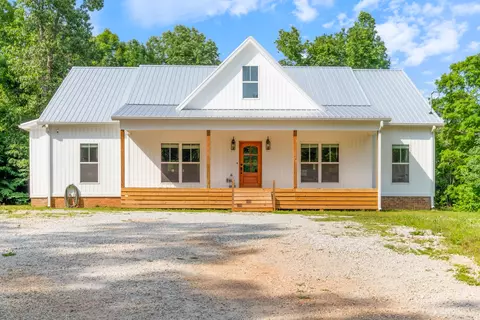 5660 Bold Springs Rd, Mcewen, TN 37101