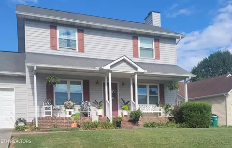 7512 Holly Crest Ln, Powell, TN 37849