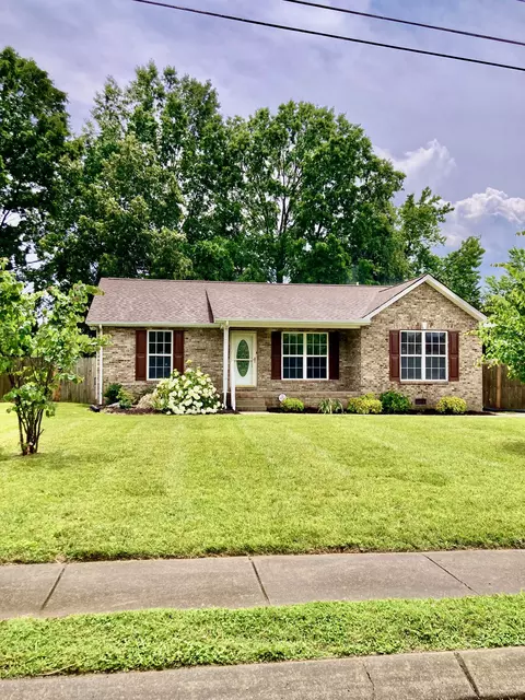 143 Mason St, Portland, TN 37148