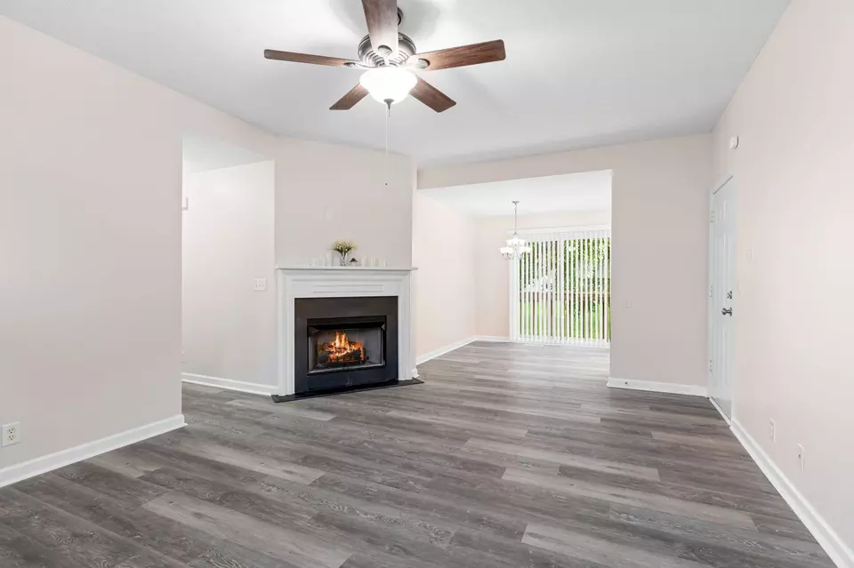 Living - 109 Megann Dr, Portland, TN 37148 photo 1 of 2