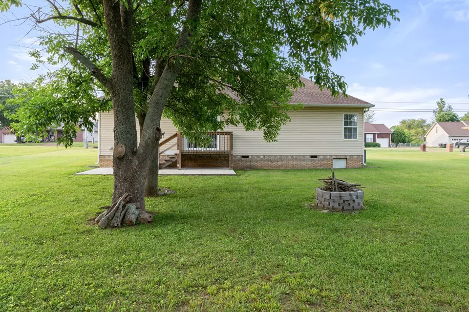 Exterior - 109 Megann Dr, Portland, TN 37148 photo 5 of 7