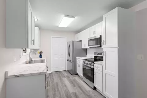 Kitchen - 109 Megann Dr, Portland, TN 37148 photo 1 of 3