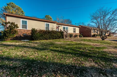 110 Hillwood Dr, Hendersonville, TN 37075