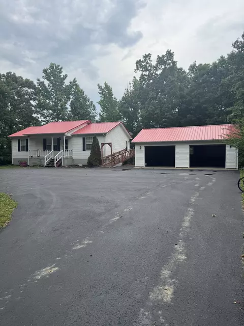 2080 Winsett Rd, Springville, TN 38256