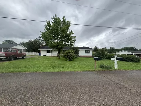 260 Barker Dr, Savannah, TN 38372