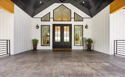 2947 Benton Ridge Rd, Palmyra, TN 37142