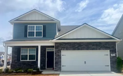 4012 Roane Dr, White House, TN 37188