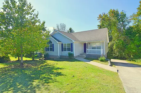 1006 Granny White Rd, Clarksville, TN 37040
