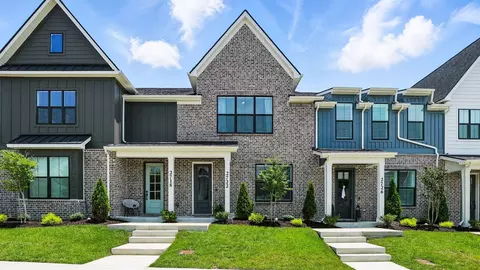 2722 Bramblewood Ln, Thompsons Station, TN 37179