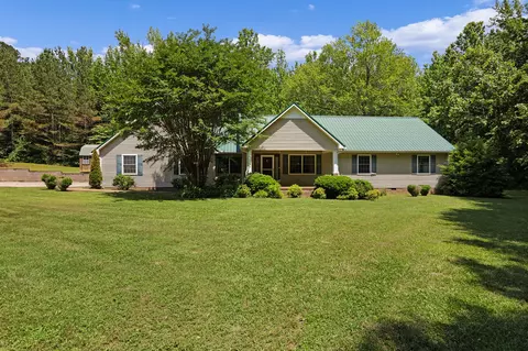 170 Maple Wood Dr, Camden, TN 38320