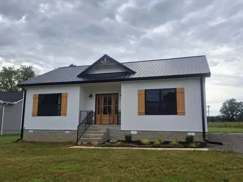 225 Remington Ln, Smithville, TN 37166