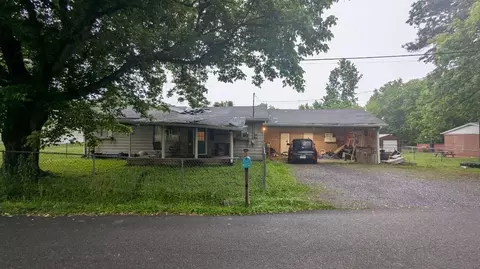 191 Mayfield Dr, Tunnel Hill, GA 30755