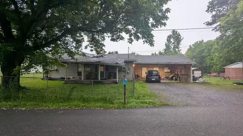 191 Mayfield Dr, Tunnel Hill, GA 30755