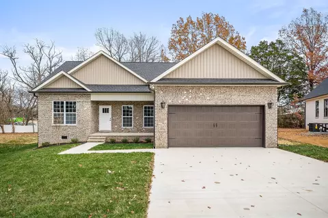 135 Beckam Way, Smithville, TN 37166